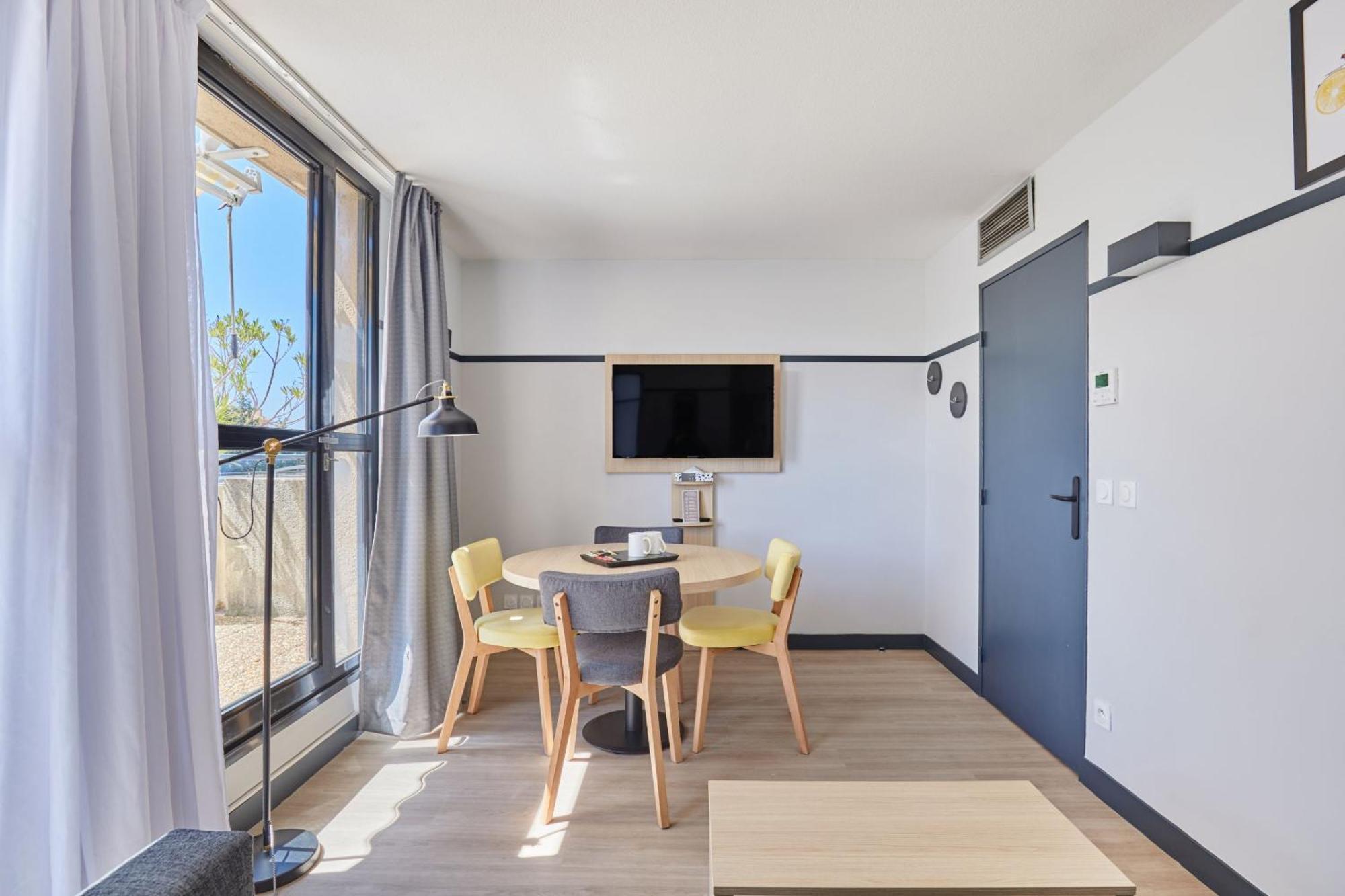 Appart Hotel Odalys City Aix En Provence Les Floridianes Aix-en-Provence Exterior foto