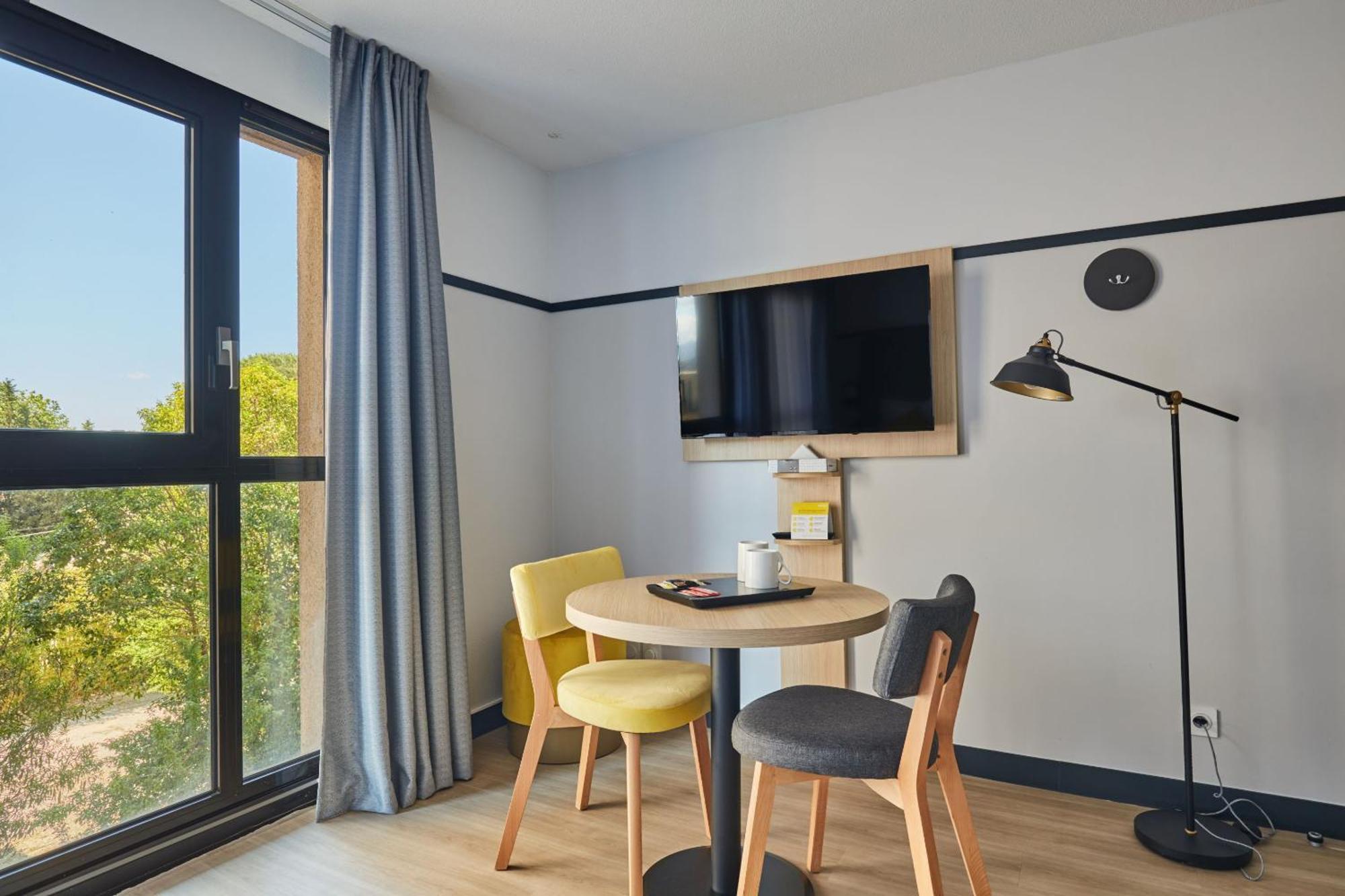 Appart Hotel Odalys City Aix En Provence Les Floridianes Aix-en-Provence Exterior foto
